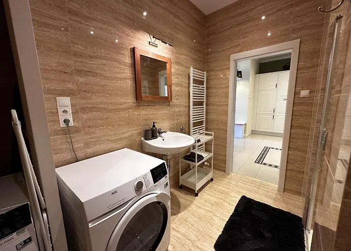 Gorkeho In Centre Apartman