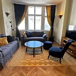 Gorkeho In Centre Apartamento Bratislava